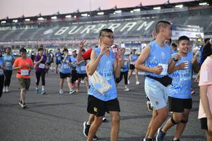 BIB: 50863, 0296
                            <button type="button" onclick="openModal(10463978)" class="btn btn-primary btn-sm float-right btn-popup" data-toggle="modal" data-target=".modal-high-quality">
                        <i class="fas fa-shopping-cart"></i> Add to Cart
                    </button>
                                            <button type="button" onclick="isThisMe(10463978, true)" class="btn btn-success btn-sm float-right btn-popup btn-isme hidden" data-toggle="tooltip" data-placement="bottom" title="นี่คือรูปของคุณใช่ไหม คลิกที่นี่เพื่อเอาเข้าอัลบั้ม">
                        <i class="fas fa-plus"></i> Add to album
                    </button>
                    <button type="button" onclick="isThisMe(10463978, false)" class="btn btn-warning btn-sm float-right btn-popup btn-isnotme hidden">
                        <i class="fas fa-ban"></i> Remove from album
                    </button>